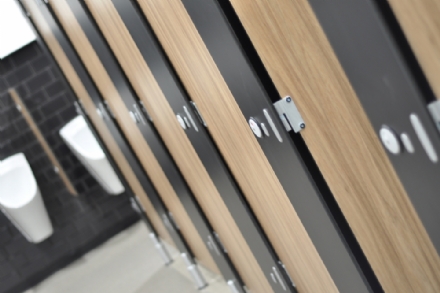 Kompakt laminant WC Kabinleri